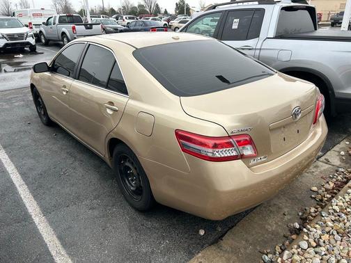 2010 Toyota Camry LE