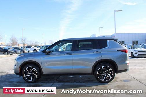 2022 Mitsubishi Outlander SE