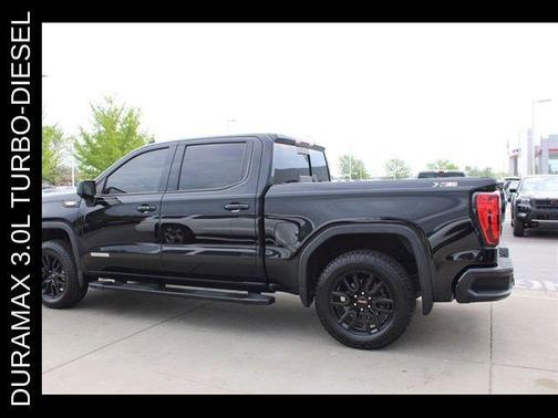 Onyx Black 2022 GMC Sierra 1500 Elevation