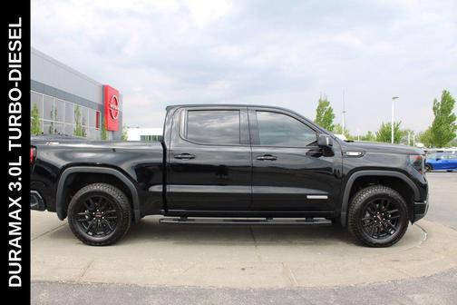 Onyx Black 2022 GMC Sierra 1500 Elevation