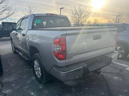 2015 Toyota Tundra SR5