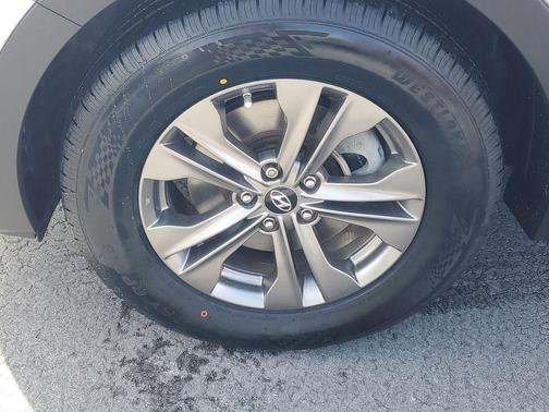 2014 Hyundai Santa Fe Sport 2.4L