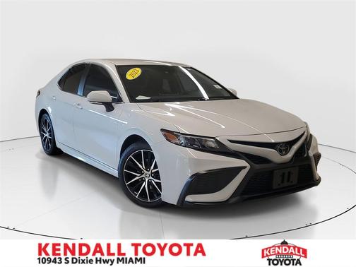 2023 Toyota Camry SE