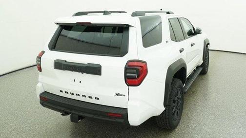 Ice 2026 Toyota 4Runner SR5