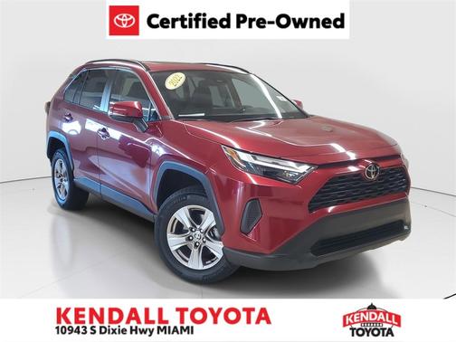 2022 Toyota RAV4 XLE