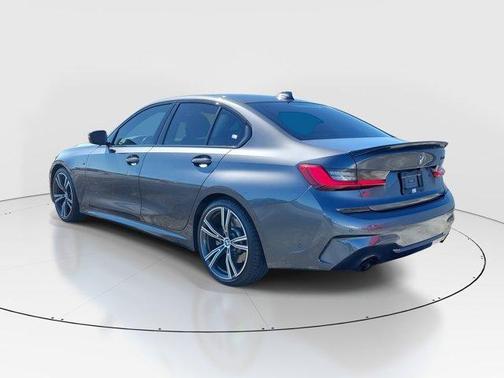 2021 BMW 330 i