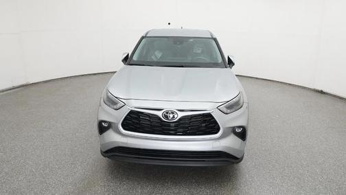 2025 Toyota Highlander LE