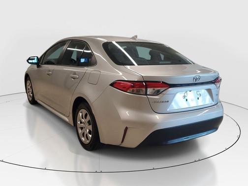 Classic Silver Metallic 2023 Toyota Corolla LE