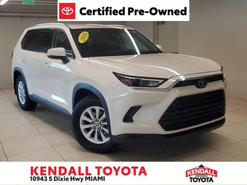 White 2024 Toyota Grand Highlander XLE