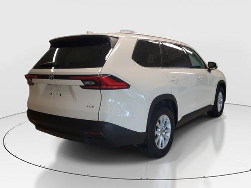 White 2024 Toyota Grand Highlander XLE