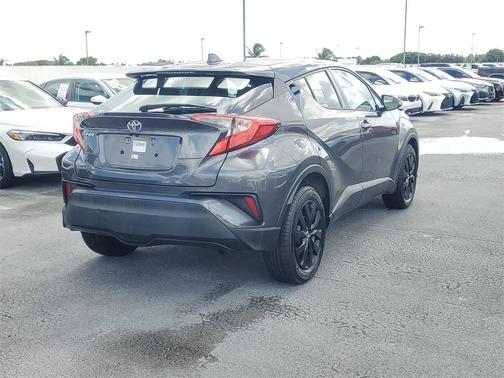 2020 Toyota C-HR LE