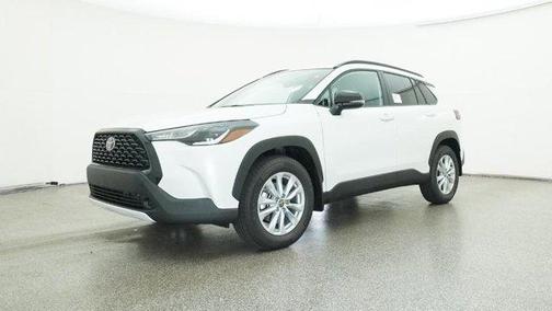 2025 Toyota Corolla Cross LE