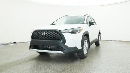 2025 Toyota Corolla Cross LE