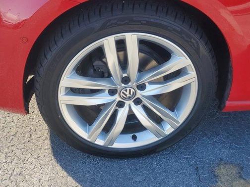 2016 Volkswagen Golf SportWagen TSI SEL 4-Door
