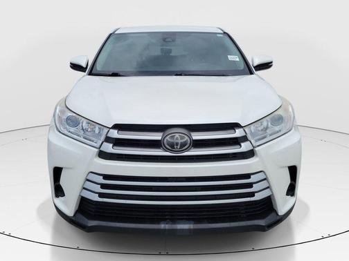 Blizzard Pearl 2018 Toyota Highlander LE