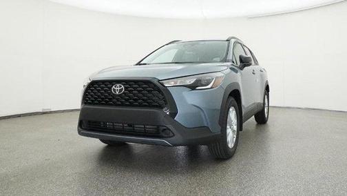 2025 Toyota Corolla Cross LE