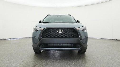 2025 Toyota Corolla Cross LE