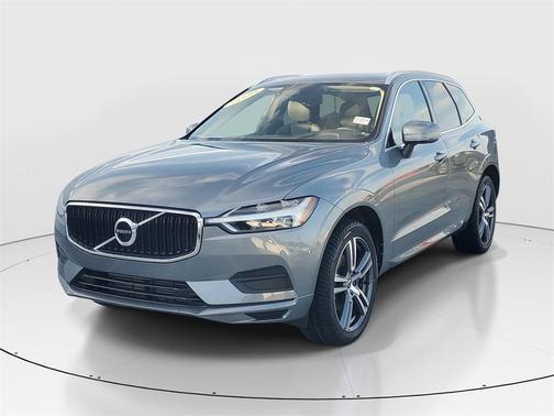 2020 Volvo XC60 T5 Momentum