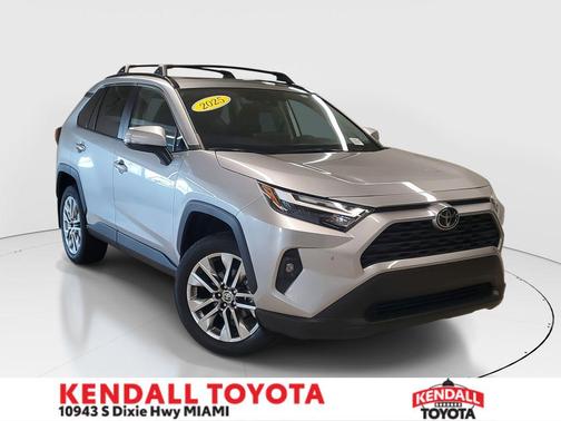 2025 Toyota RAV4 XLE Premium