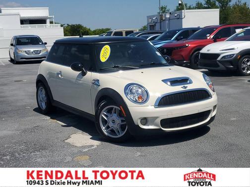 Pepper White 2009 MINI Cooper S