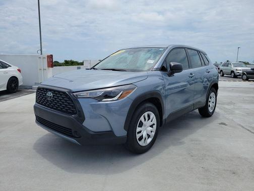 CELESTITE 2024 Toyota Corolla Cross L