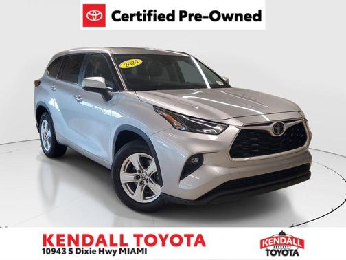 Celestial Silver Metallic 2024 Toyota Highlander LE