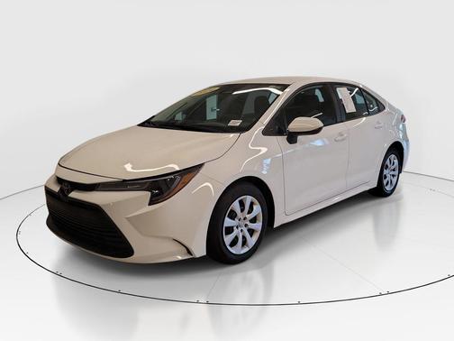 Ice 2024 Toyota Corolla LE