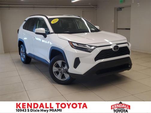 2024 Toyota RAV4 XLE