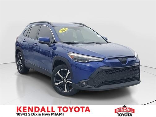 2023 Toyota Corolla Cross Hybrid XSE