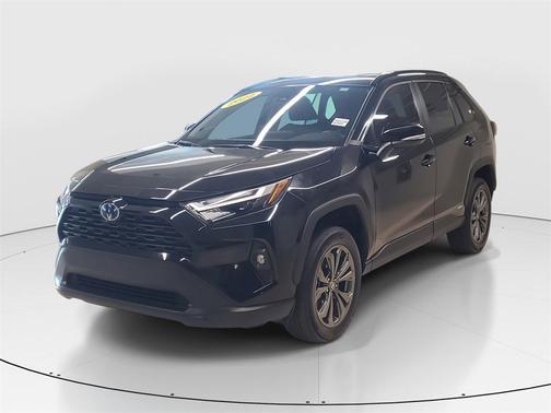 2022 Toyota RAV4 Hybrid XLE Premium