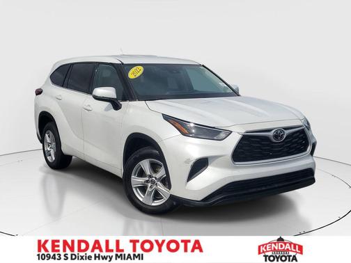Pearl 2022 Toyota Highlander L