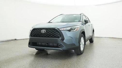 2025 Toyota Corolla Cross LE