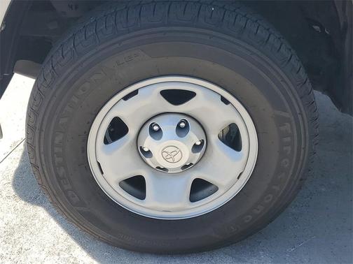 2023 Toyota Tacoma SR