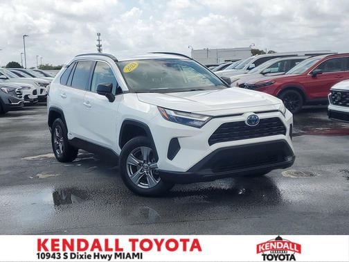 2023 Toyota RAV4 Hybrid LE