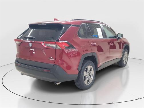2023 Toyota RAV4 Hybrid LE