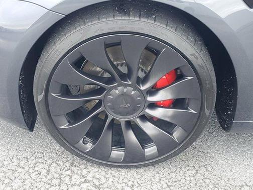 2023 Tesla Model 3 Performance