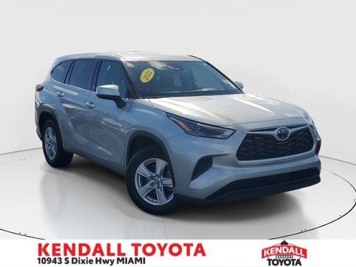 2022 Toyota Highlander L