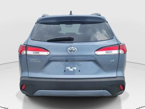 CELESTITE 2025 Toyota Corolla Cross LE