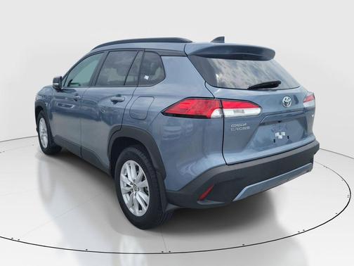 CELESTITE 2025 Toyota Corolla Cross LE