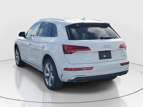2023 Audi Q5 45 S line Prestige