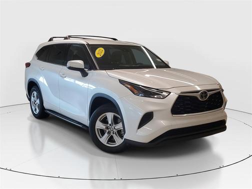 2022 Toyota Highlander L