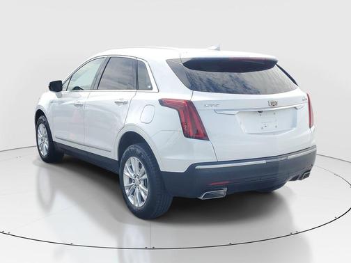 Crystal White Tri-Coat 2023 Cadillac XT5 Luxury