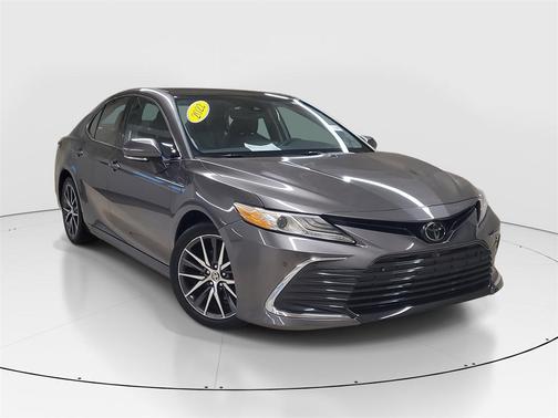 2022 Toyota Camry XLE
