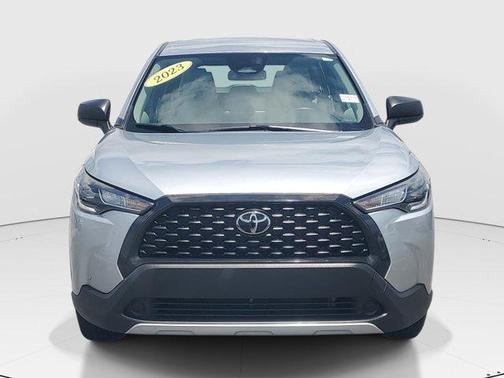 Silver 2023 Toyota Corolla Cross L