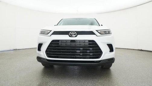 2026 Toyota Highlander 