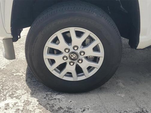 2024 Toyota Tacoma SR