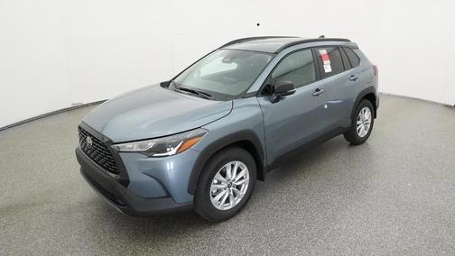 2025 Toyota Corolla Cross LE
