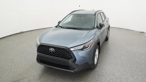 2025 Toyota Corolla Cross LE