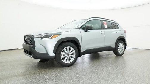 2025 Toyota Corolla Cross LE
