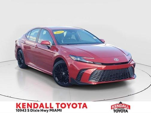 2025 Toyota Camry SE